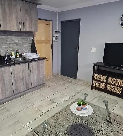 Ferienwohnung Cozy Little Nest Pretoria-Noord Exterior foto